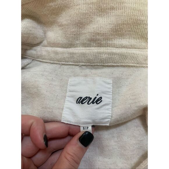 Aerie Endless Summer Polo Cream V-Neck Cropped Sweatshirt Size Small - Picture 4 of 7